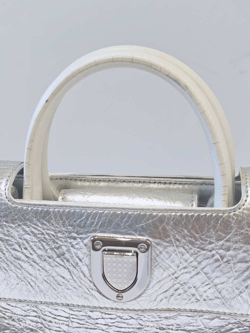 Christian Dior Silver Crinkle Leather Mini Diorever Bag - Picture 5 of 12